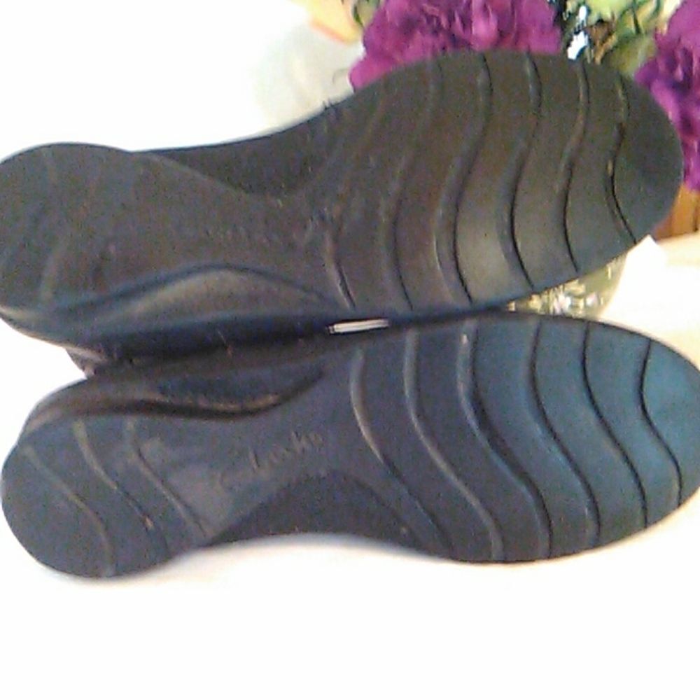 Clark's Collection Brown Low Boots - Picture 7 of 9